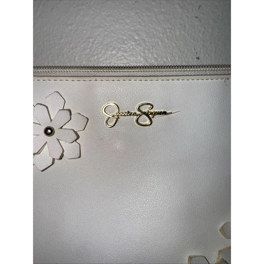 Jessica  Simpson‎ Embossed  Clutch Shoulder Bag Crossbody Handbag Purse Wristlet